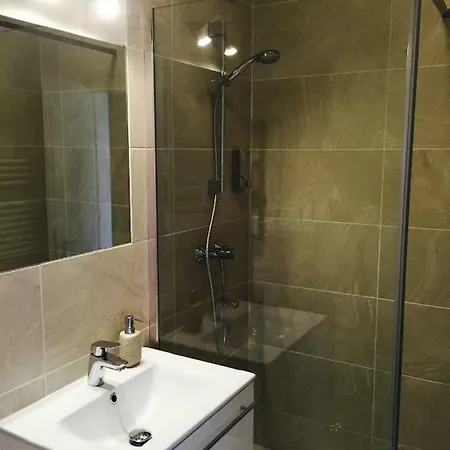 2 City Center Apartamento *